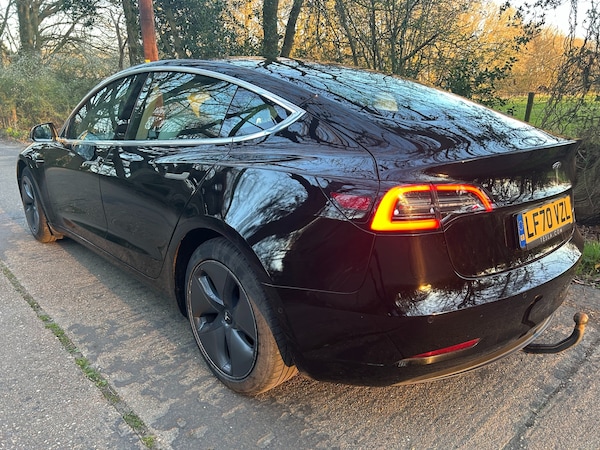 Used Tesla Model 3 2020 for sale - 74515119: Photo 5