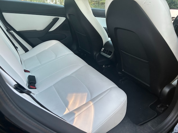 Used Tesla Model 3 2020 for sale - 74515119: Photo 8