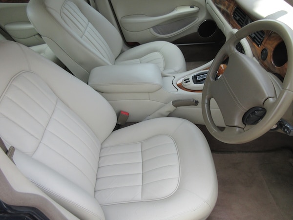 Used Jaguar XJ 2001 for sale - 75592403: Photo 14