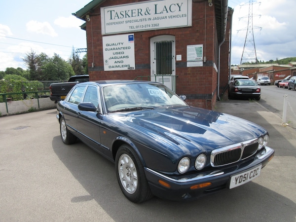 Used Jaguar XJ 2001 for sale - 75592403: Photo 1