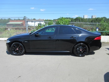 Used Jaguar XF 2018 for sale - 79216607: Photo