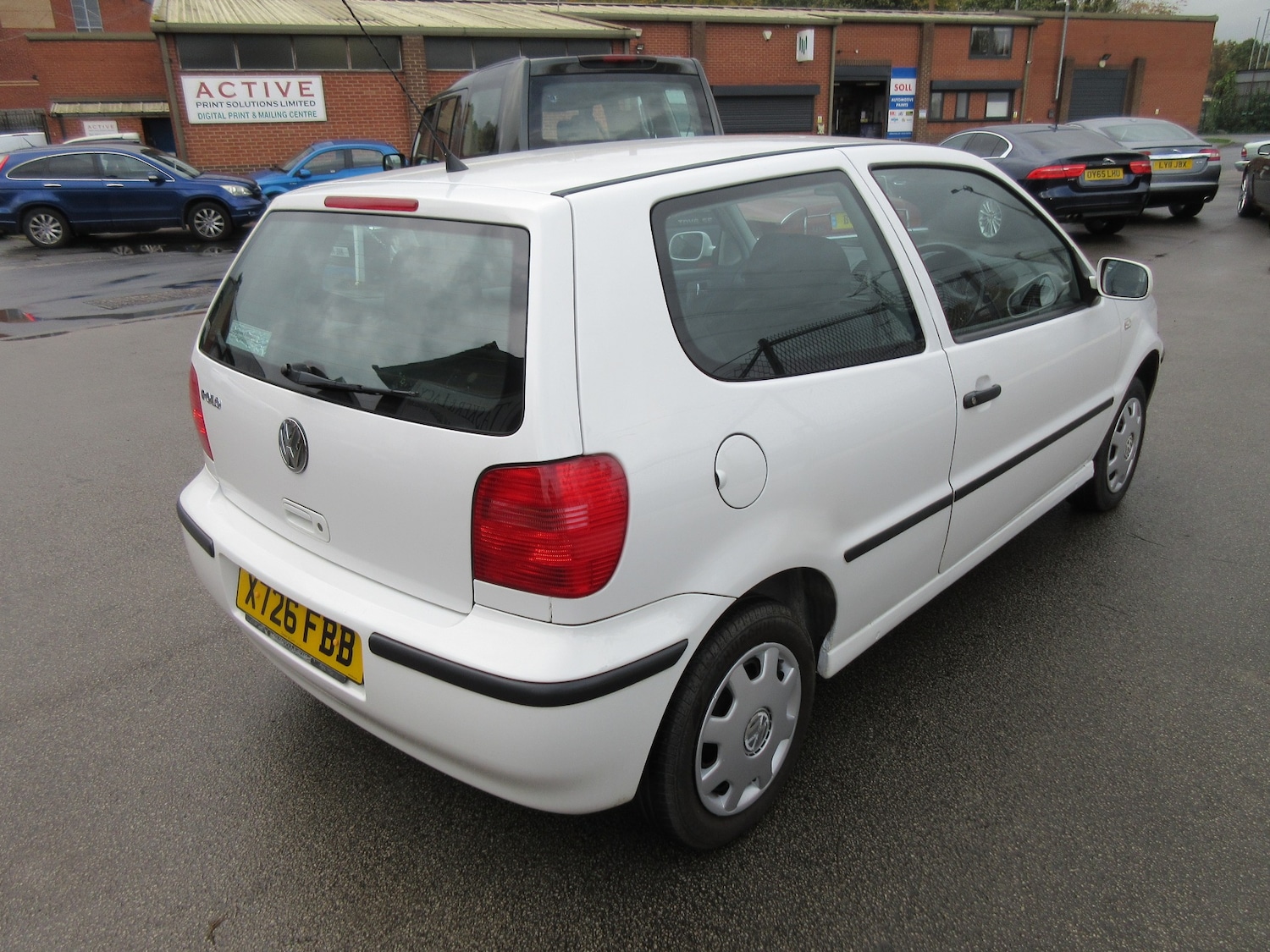 Used Volkswagen Polo 2000 for sale - 76449558: Photo 7