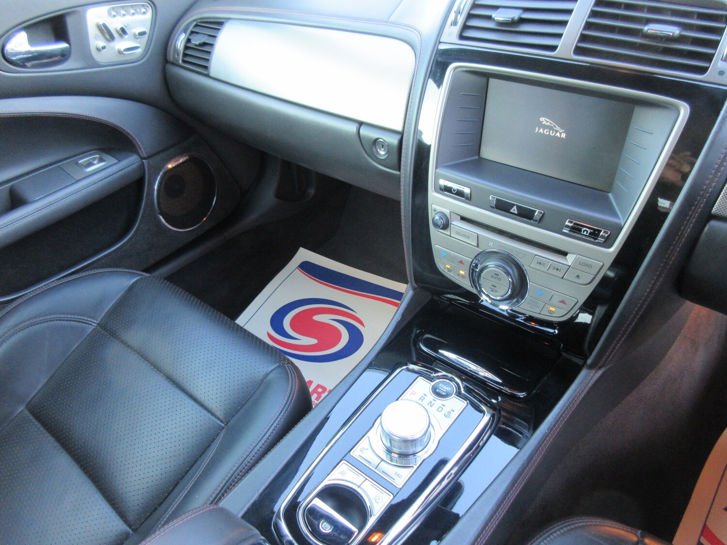 Used Jaguar XKR 2008 for sale - 77405216: Photo 11