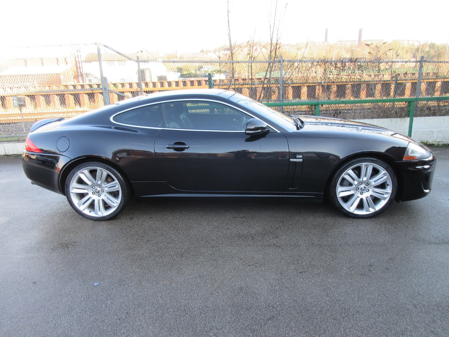 Used Jaguar XKR 2008 for sale - 77405216: Photo 2