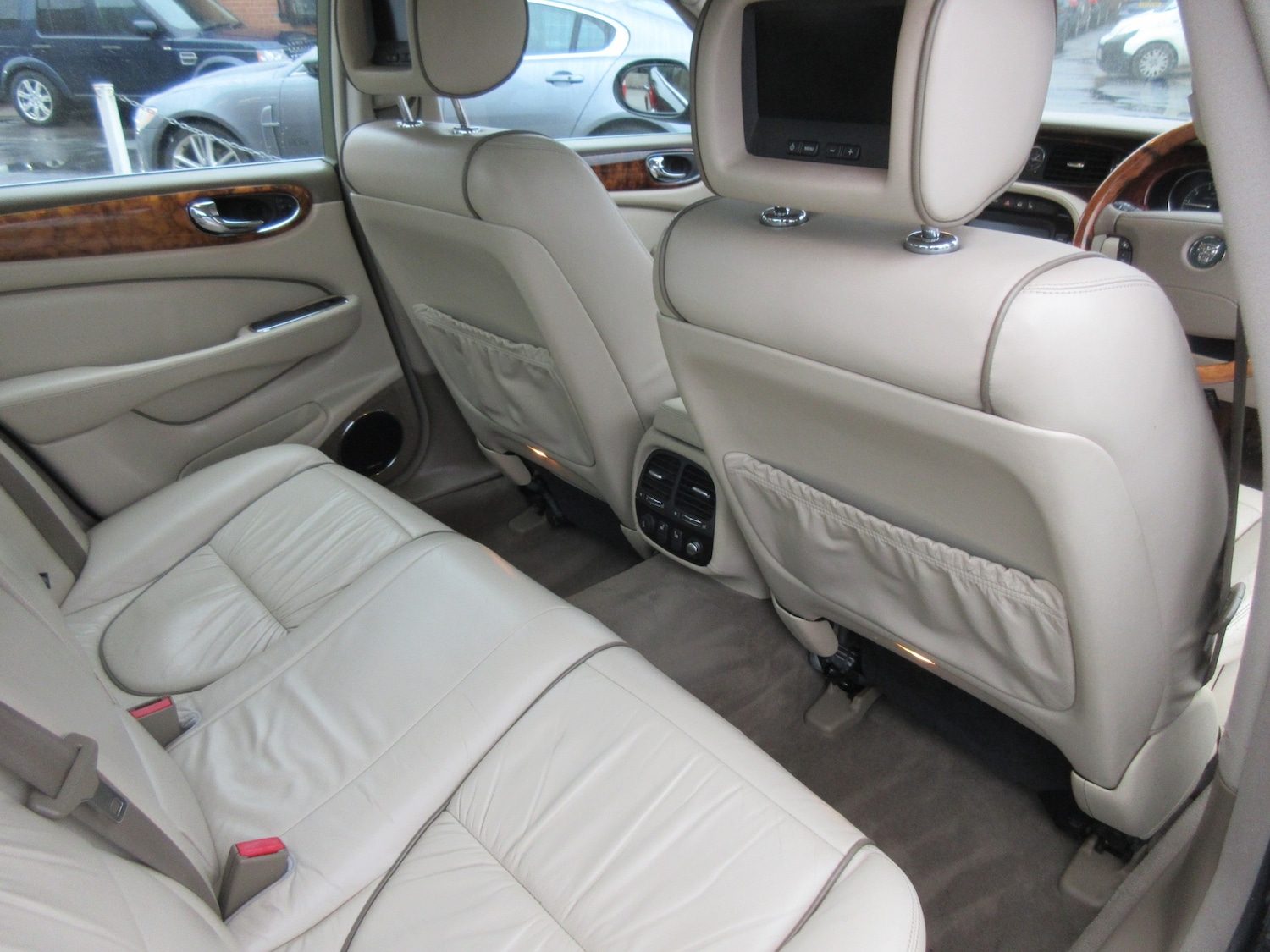 Used Jaguar XJ 2003 for sale - 78025828: Photo 12