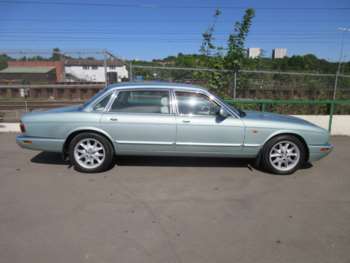 Used Jaguar XJ 2000 for sale - 74865353: Photo