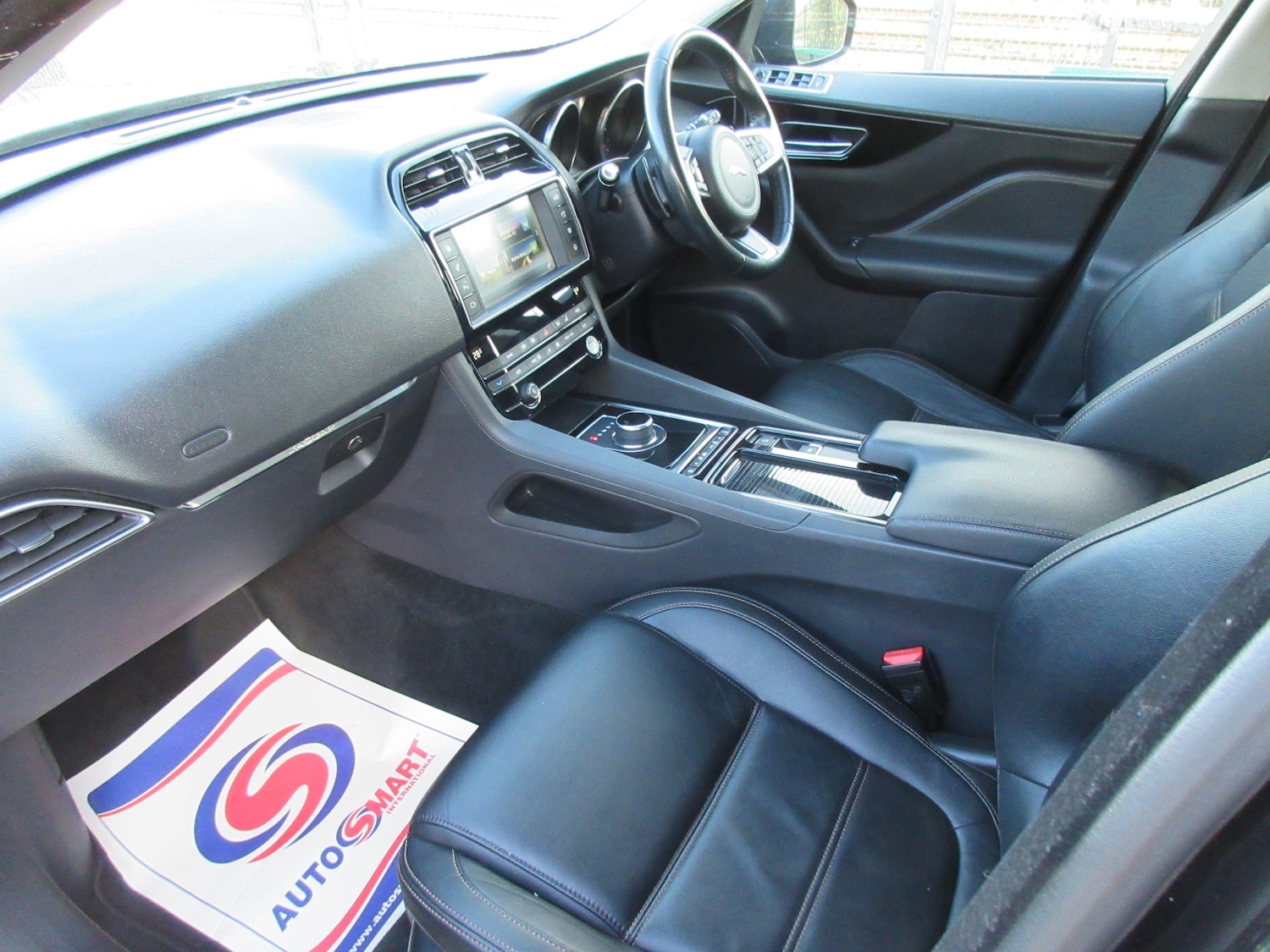 Used Jaguar F-Pace 2018 for sale - 76969435: Photo 12