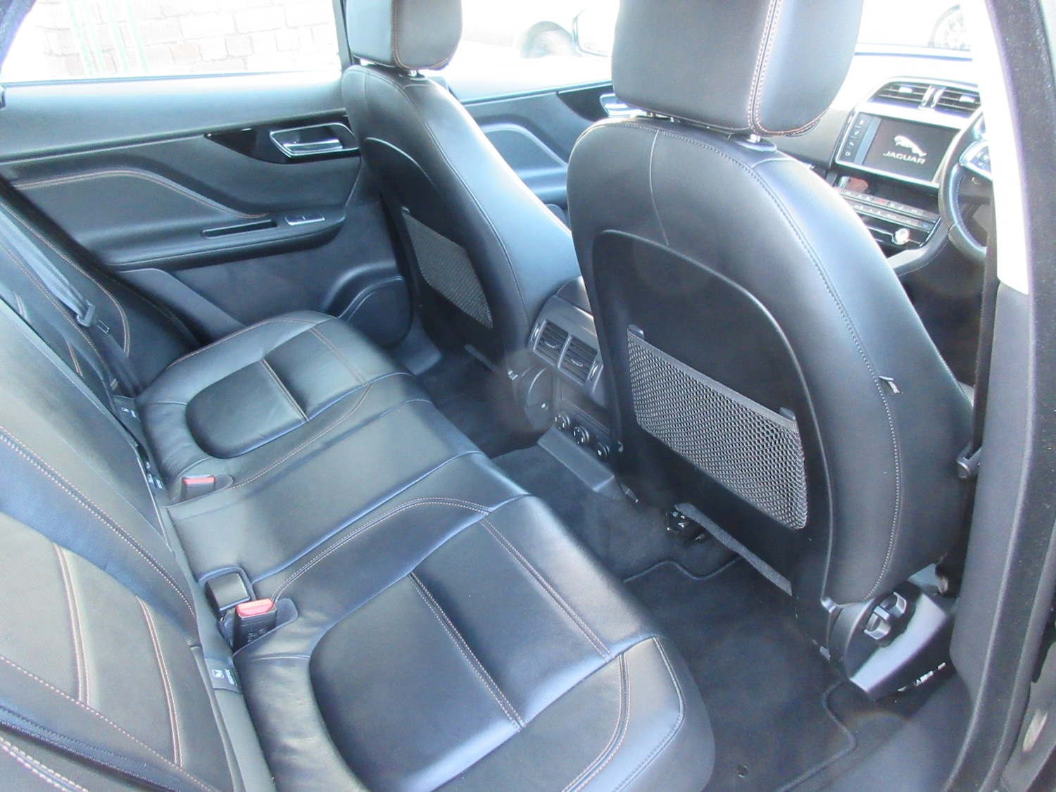 Used Jaguar F-Pace 2018 for sale - 76969435: Photo 13