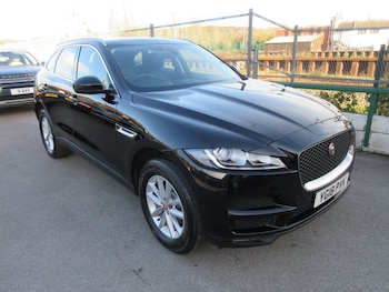 Used Jaguar F-Pace 2018 for sale - 76969435: Photo