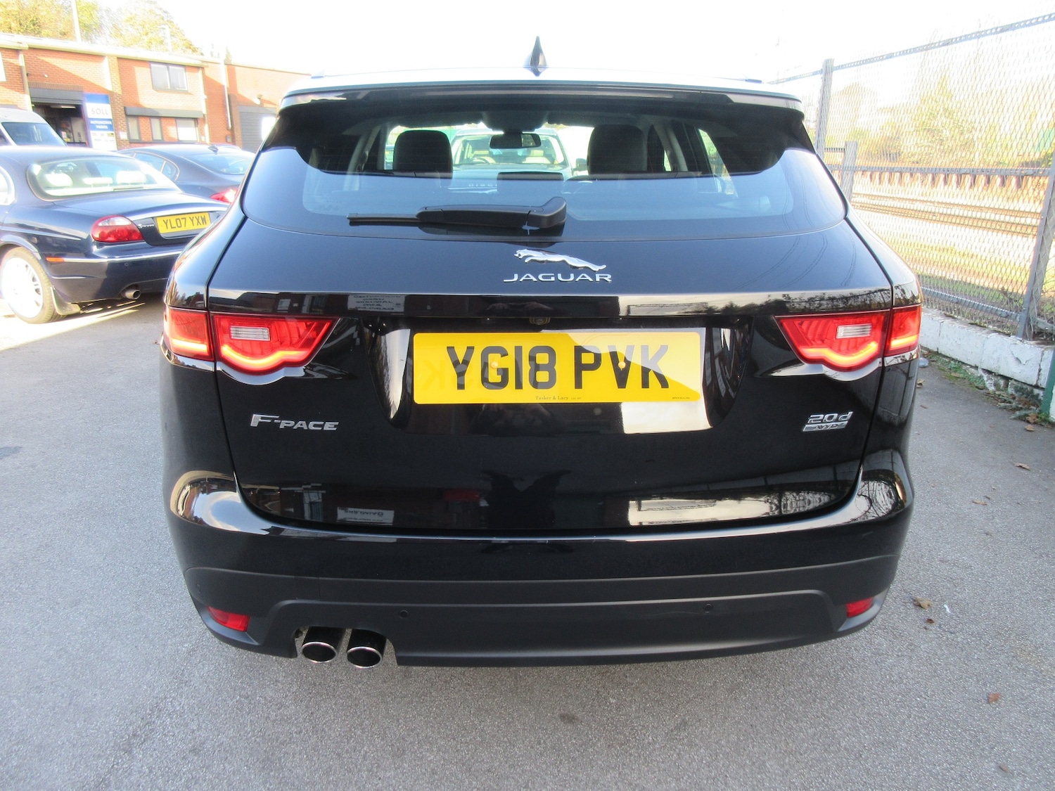 Used Jaguar F-Pace 2018 for sale - 76969435: Photo 8