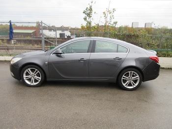 Used Vauxhall Insignia 2010 for sale - 76449330: Photo