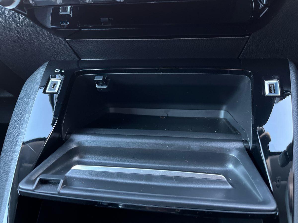 Used Peugeot 208 2022 for sale - 76905657: Photo 30