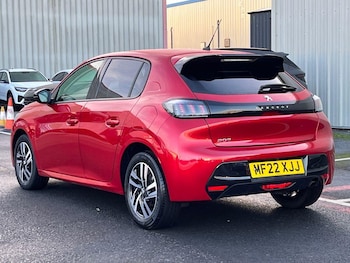 Used Peugeot 208 2022 for sale - 76905657: Photo