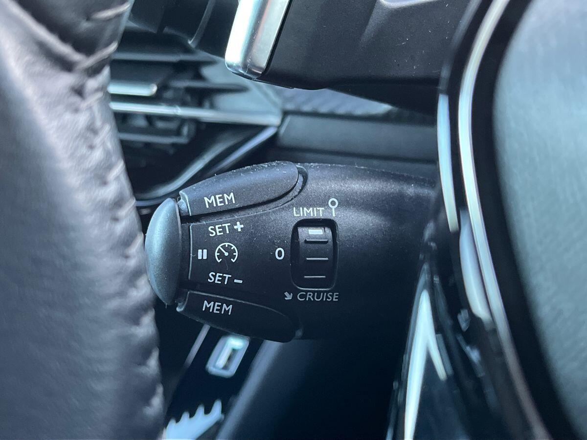 Used Peugeot 208 2022 for sale - 76905657: Photo 40