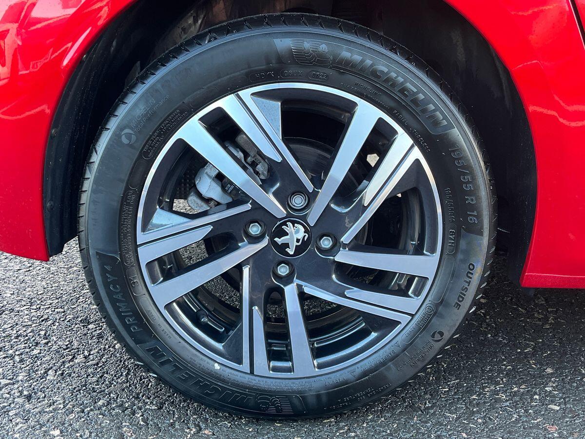 Used Peugeot 208 2022 for sale - 76905657: Photo 9