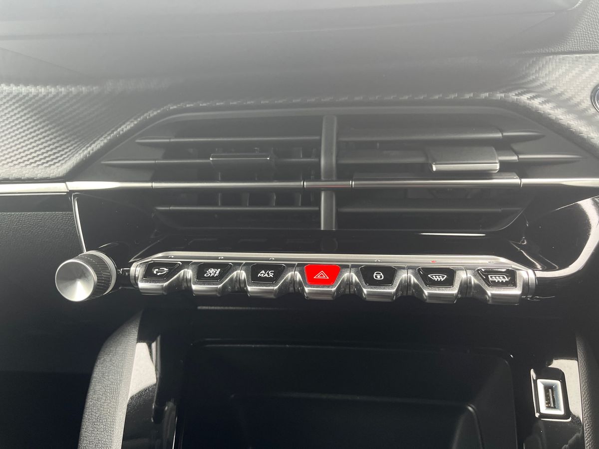 Used Peugeot 208 2023 for sale - 78012076: Photo 30