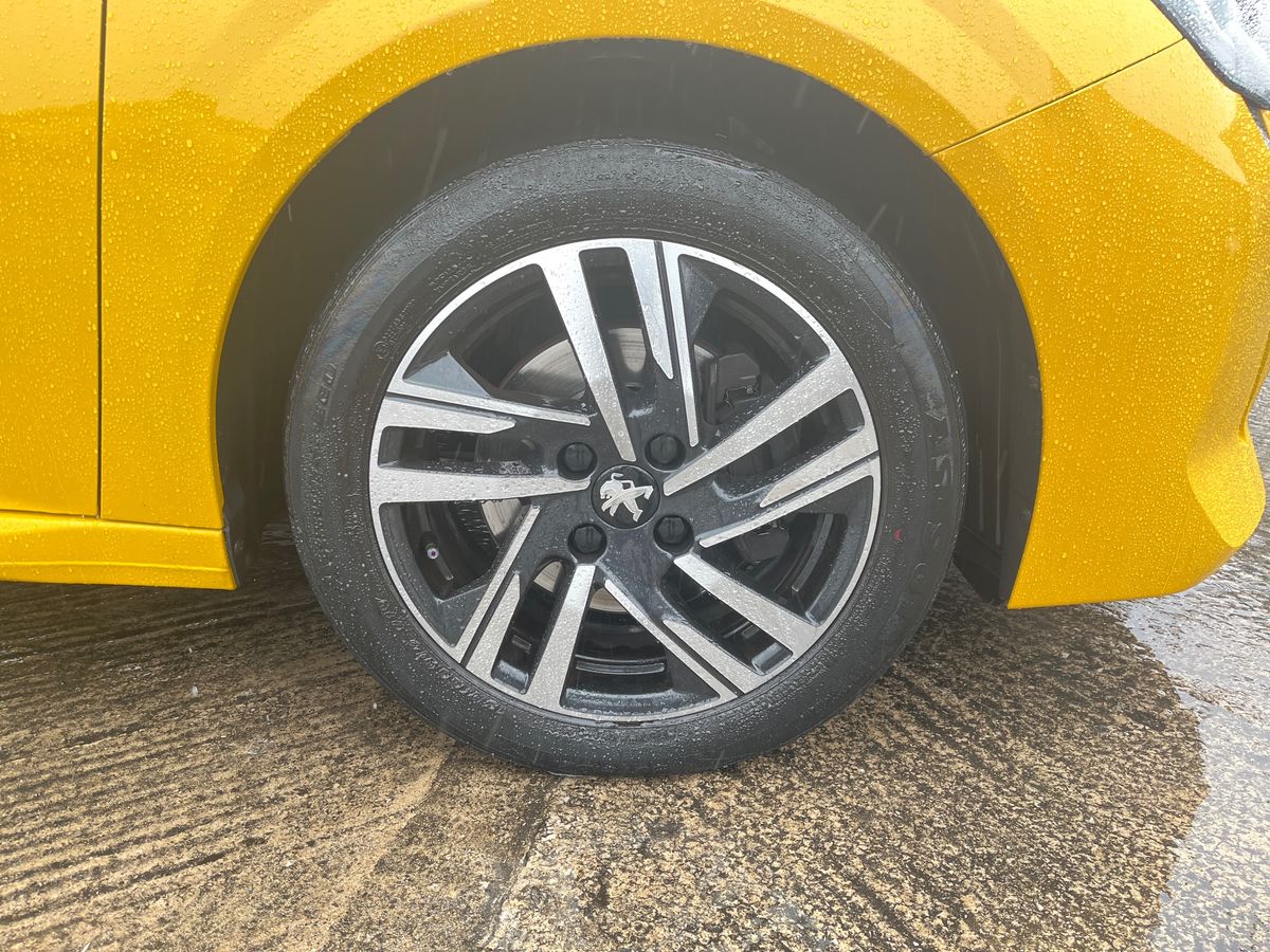 Used Peugeot 208 2023 for sale - 78012076: Photo 9