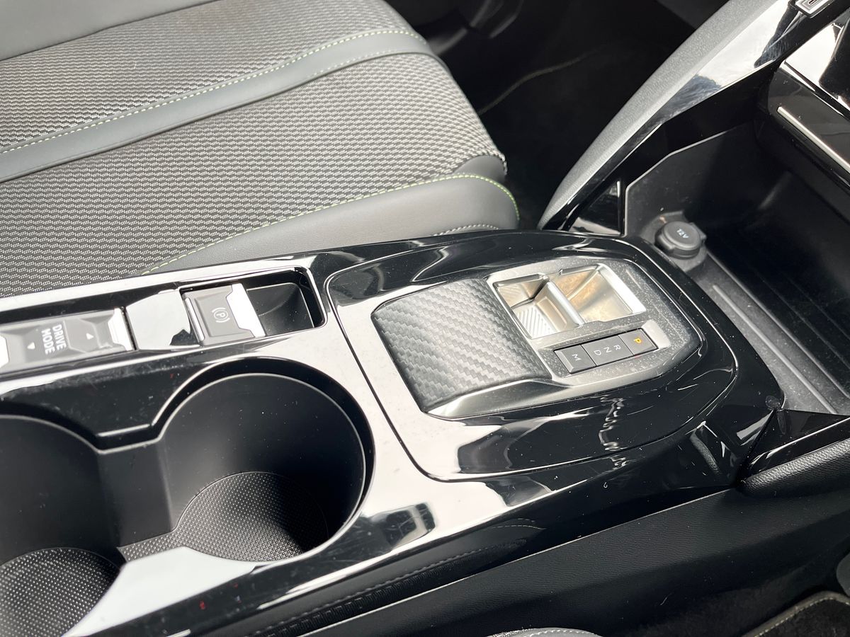 Used Peugeot 2008 2024 for sale - 77700642: Photo 30