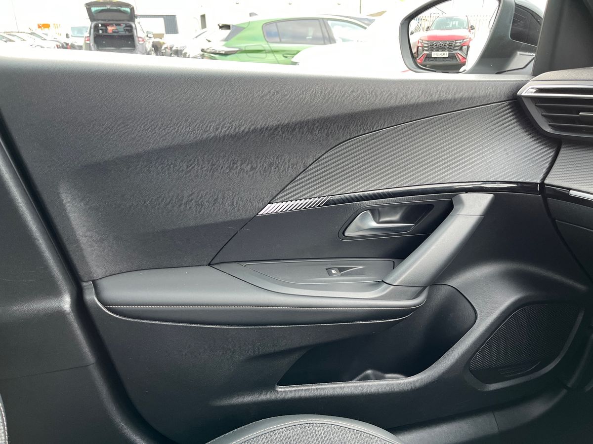 Used Peugeot 2008 2025 for sale - 77368456: Photo 32