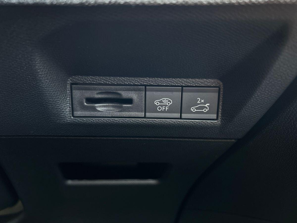 Used Peugeot 5008 2025 for sale - 76650582: Photo 31