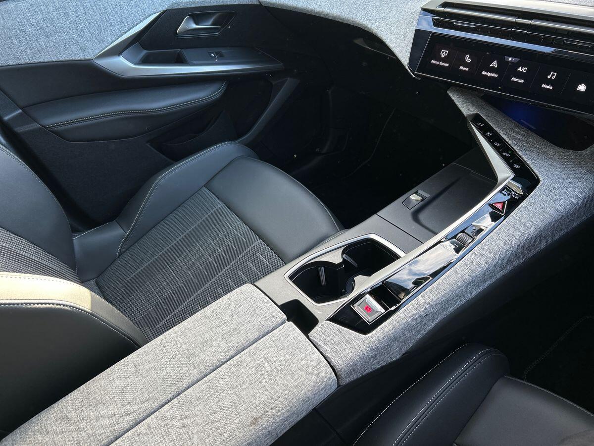 Used Peugeot 5008 2025 for sale - 76650582: Photo 33