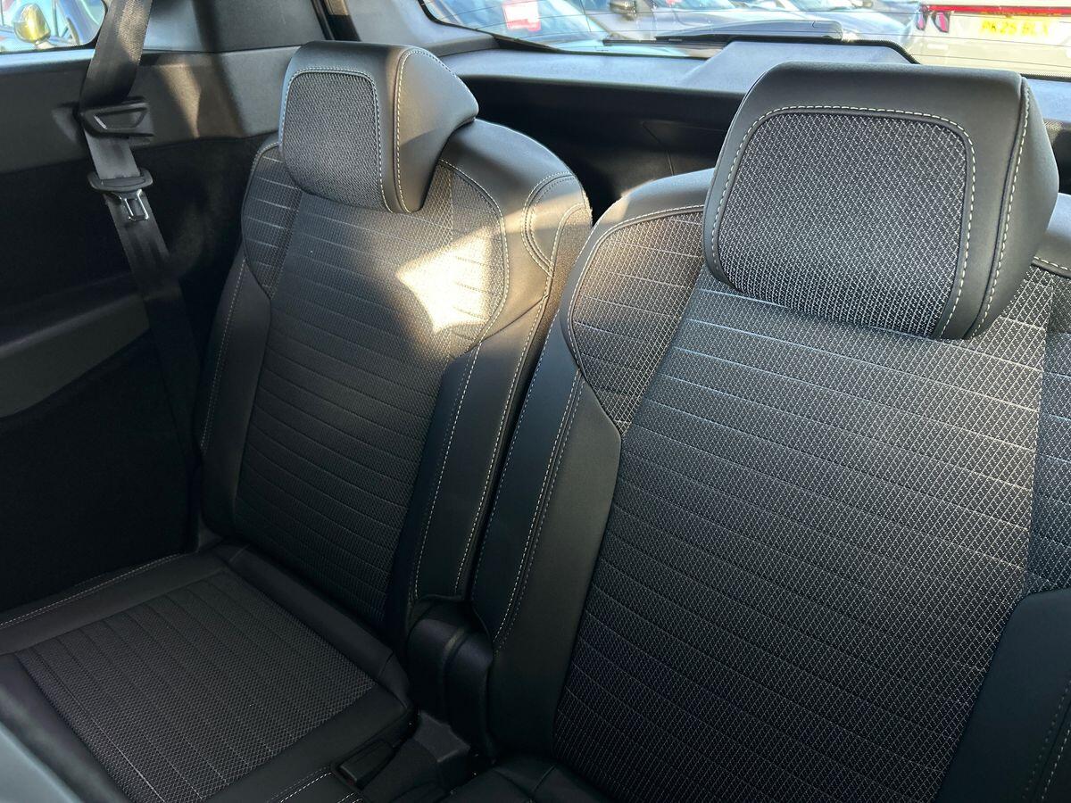 Used Peugeot 5008 2025 for sale - 76364648: Photo 21