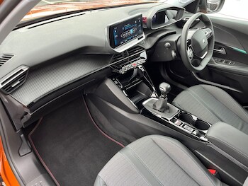 Used Peugeot 2008 2022 for sale - 77368448: Photo