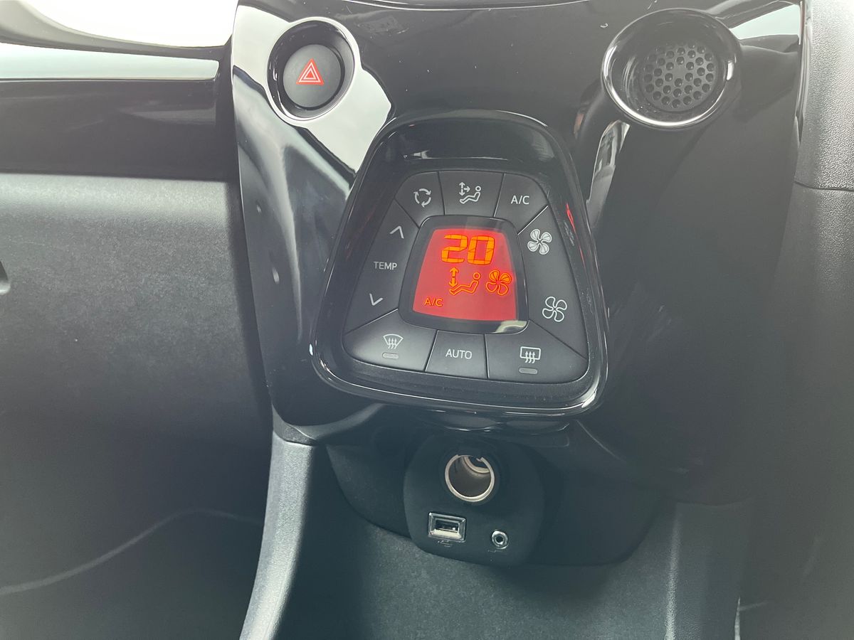 Used Peugeot 108 2021 for sale - 77334348: Photo 32