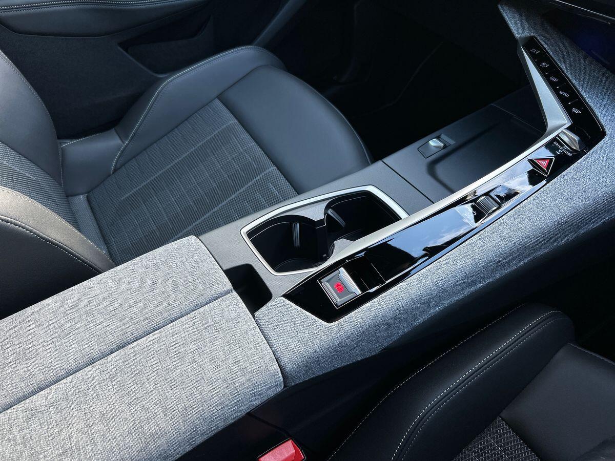 Used Peugeot 5008 2025 for sale - 76650541: Photo 30