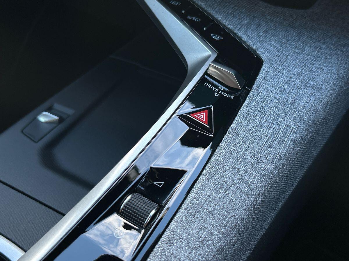 Used Peugeot 5008 2025 for sale - 76650541: Photo 44