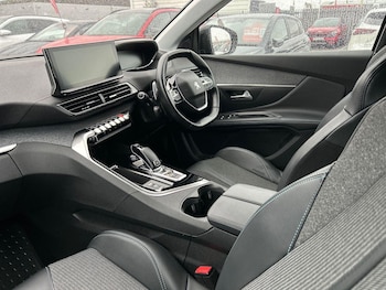 Used Peugeot 5008 2022 for sale - 75970690: Photo