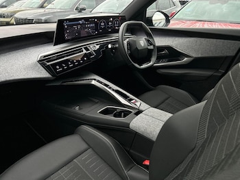 Used Peugeot 5008 2025 for sale - 76435932: Photo