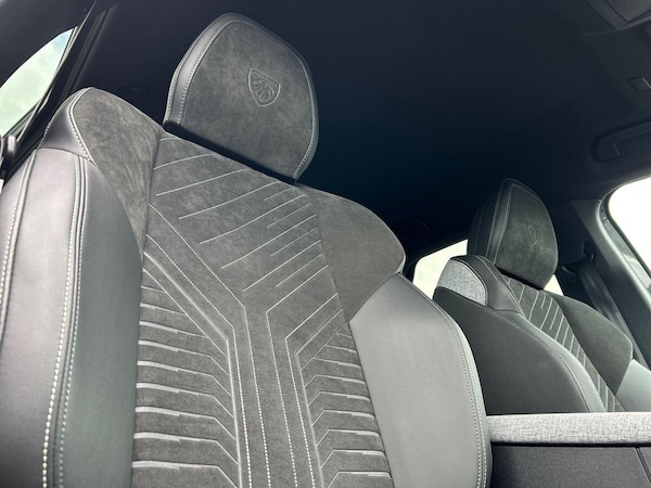 Used Peugeot 3008 2024 for sale - 76299989: Photo 17