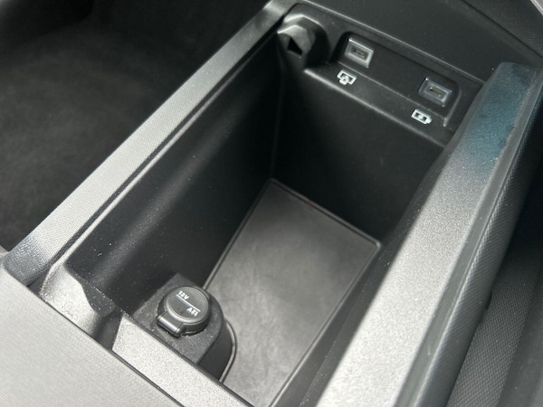 Used Peugeot 3008 2024 for sale - 76299989: Photo 34