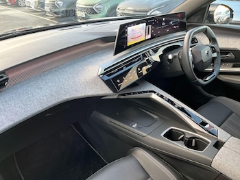 Used Peugeot 5008 2025 for sale - 76805349: Photo