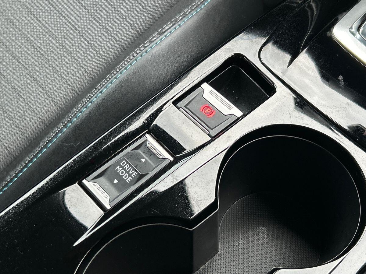 Used Peugeot E-208 2022 for sale - 77458808: Photo 23