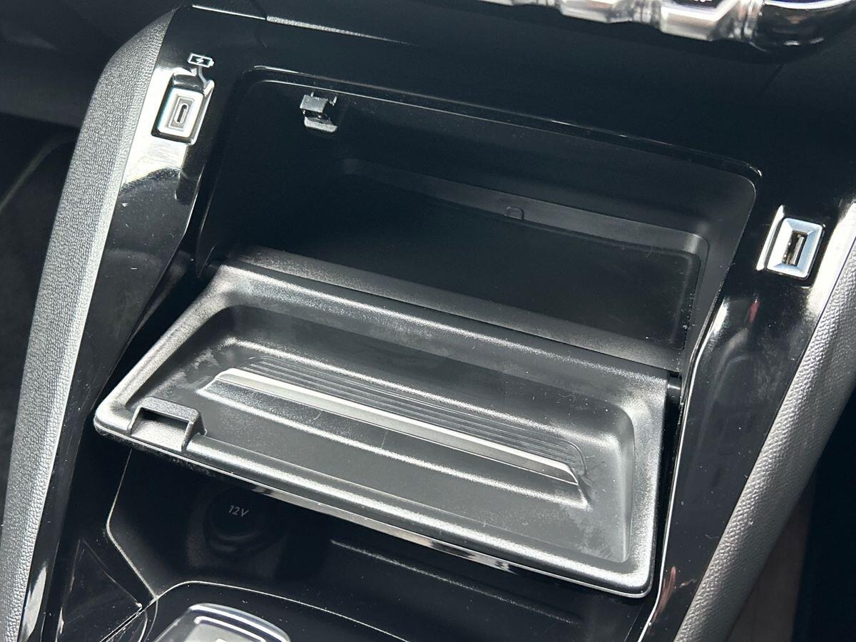 Used Peugeot E-208 2022 for sale - 77458808: Photo 25