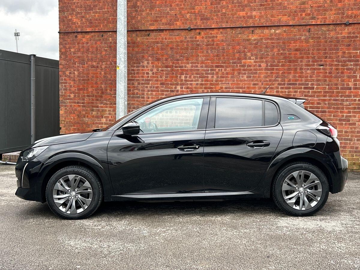 Used Peugeot E-208 2022 for sale - 77458808: Photo 6