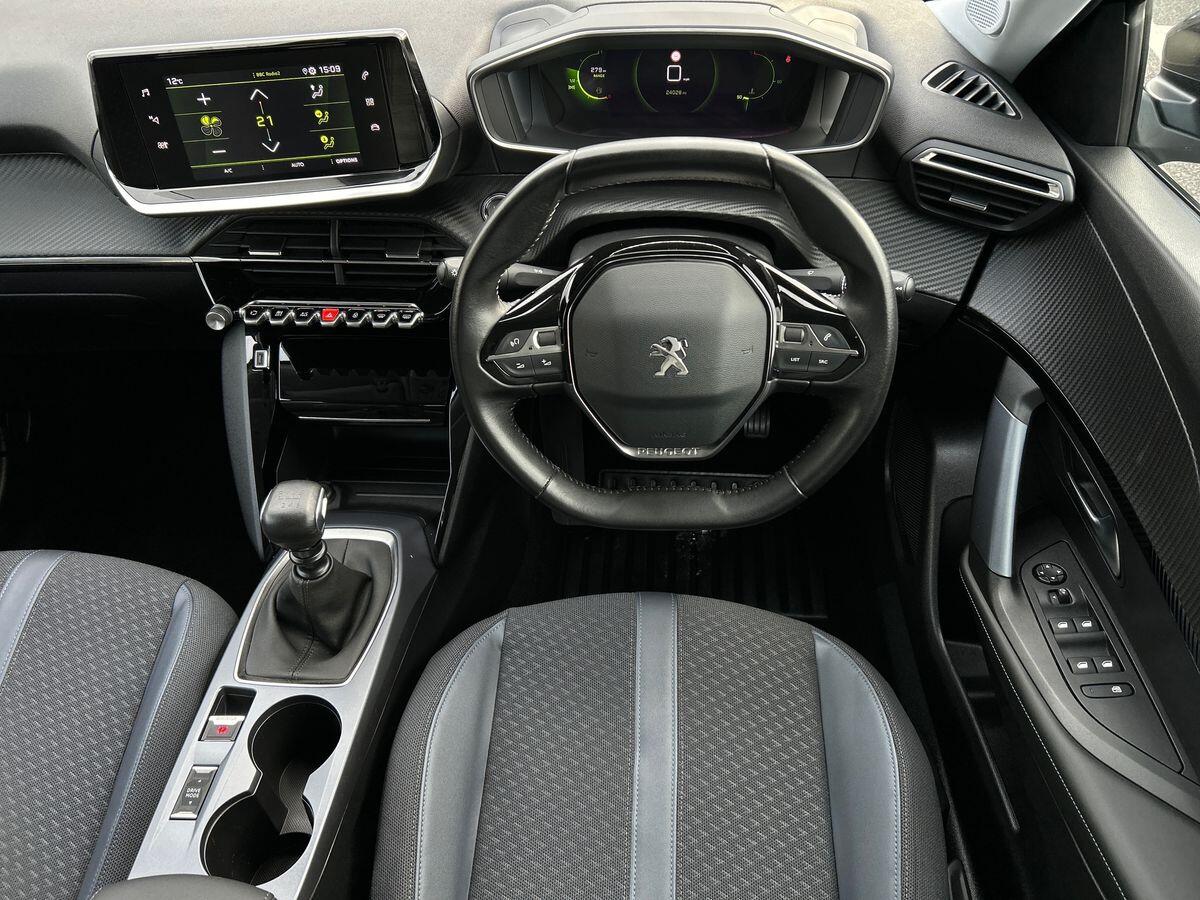 Used Peugeot 2008 2020 for sale - 76650604: Photo 18