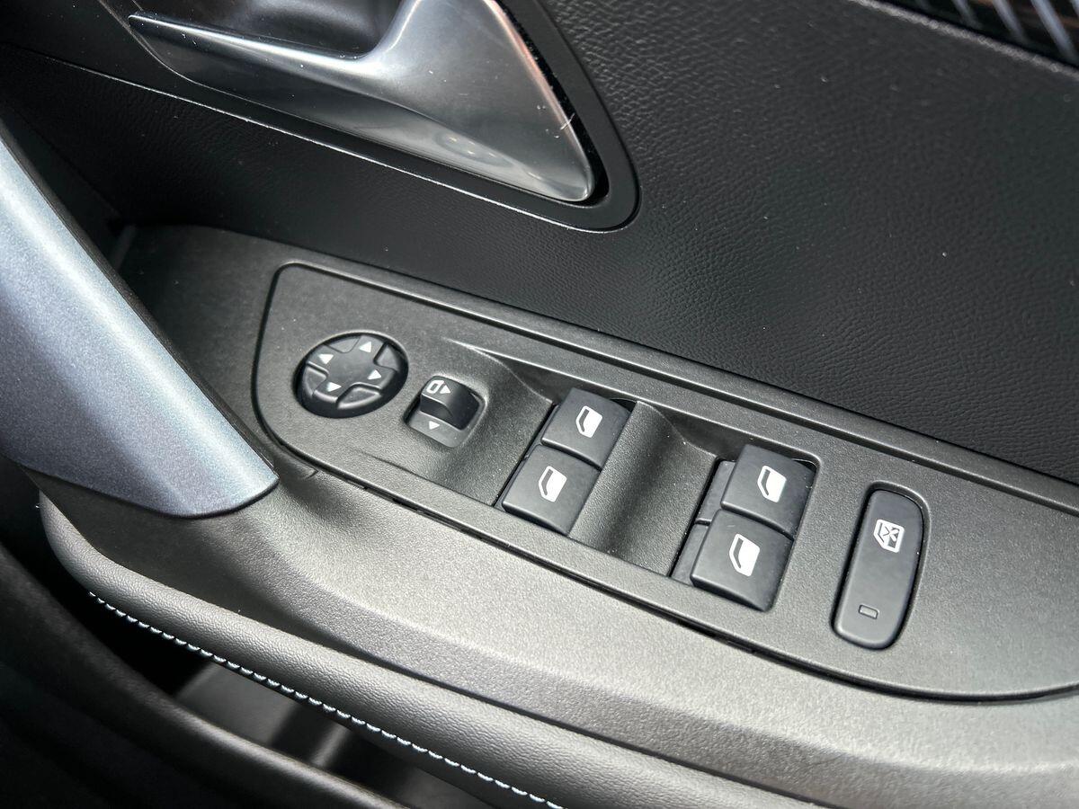 Used Peugeot 2008 2020 for sale - 76650604: Photo 27