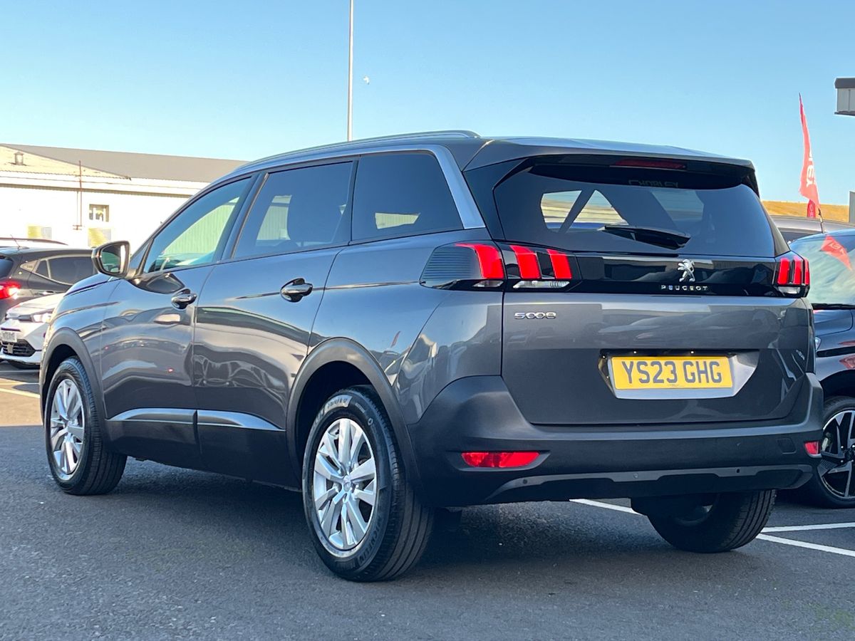 Used Peugeot 5008 2023 for sale - 76604123: Photo 3