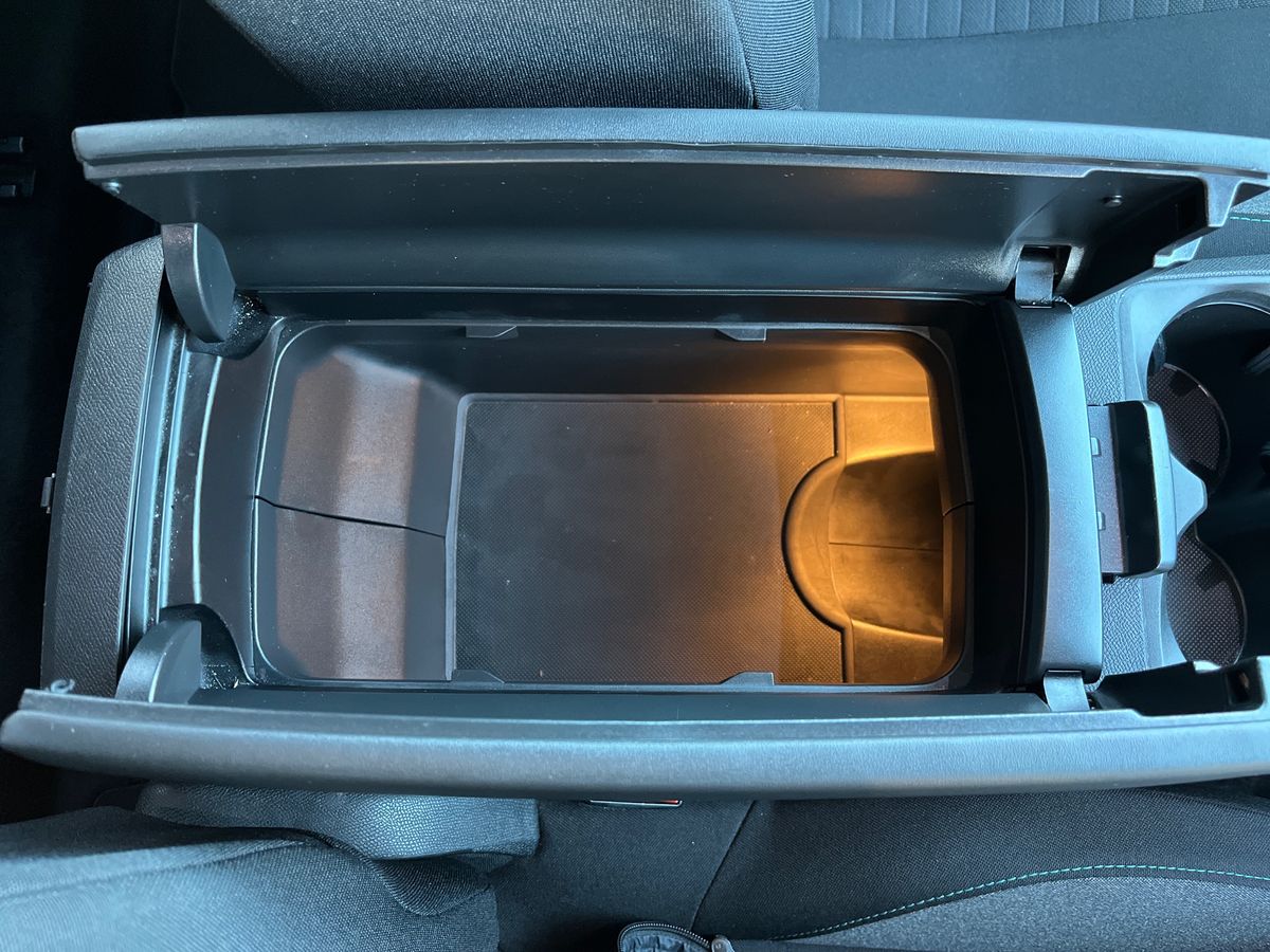 Used Peugeot 5008 2023 for sale - 76604123: Photo 30