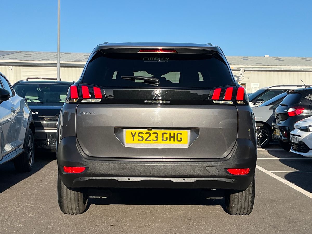 Used Peugeot 5008 2023 for sale - 76604123: Photo 5