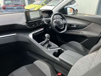 Used Peugeot 5008 2021 for sale - 74879995: Photo