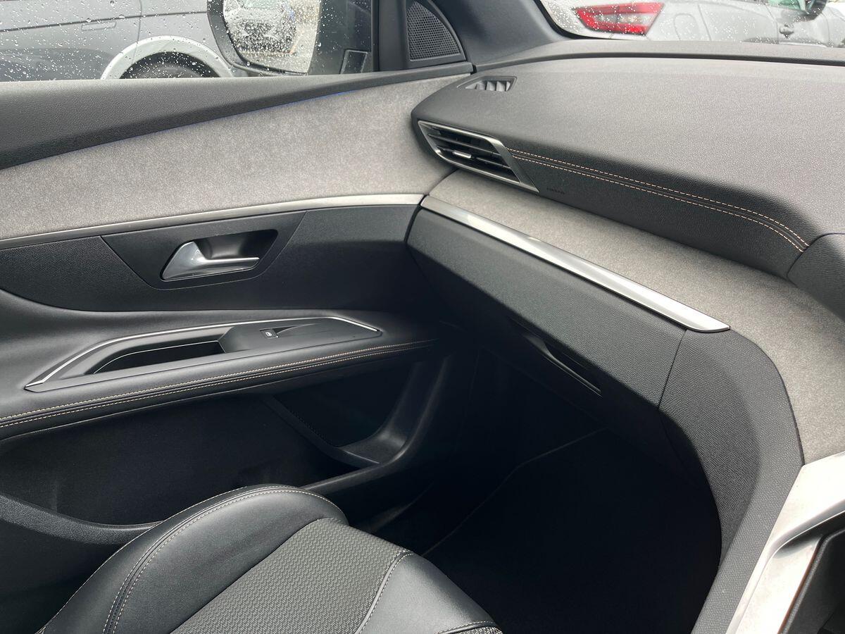 Used Peugeot 3008 2022 for sale - 77472849: Photo 37