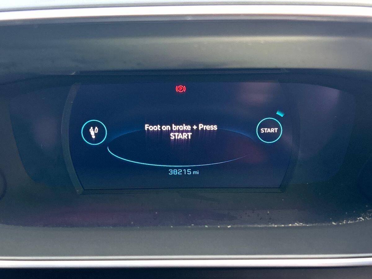 Used Peugeot E-208 2022 for sale - 77458876: Photo 15