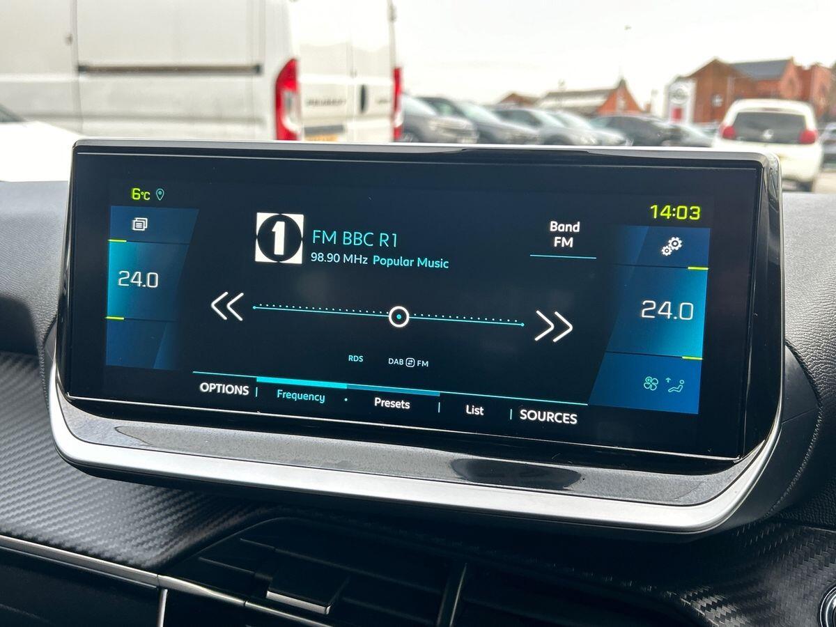 Used Peugeot E-208 2022 for sale - 77458876: Photo 29