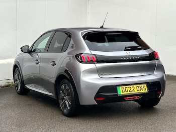 Used Peugeot E-208 2022 for sale - 77458876: Photo