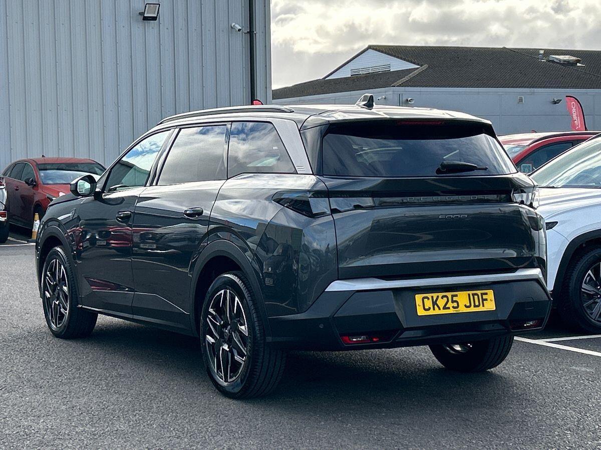 Used Peugeot 5008 2025 for sale - 76650618: Photo 3