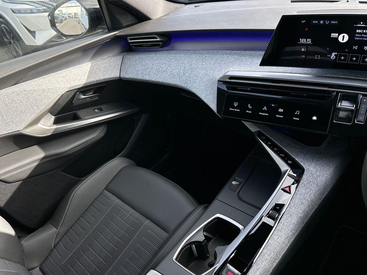 Used Peugeot 5008 2025 for sale - 76650618: Photo 31